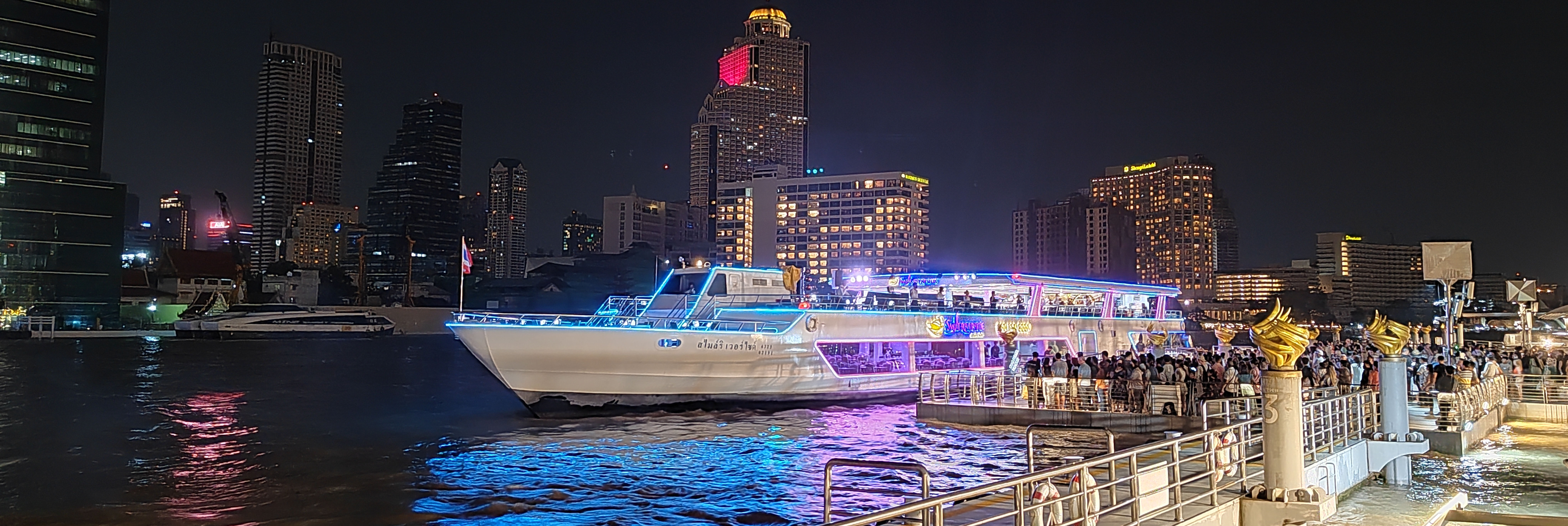 Chao Phraya River Bangkok Dinner Cruise from ICONSIAM Pier And How to Go 2024